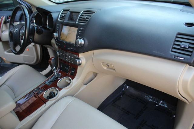 used 2012 Toyota Highlander car, priced at $11,998