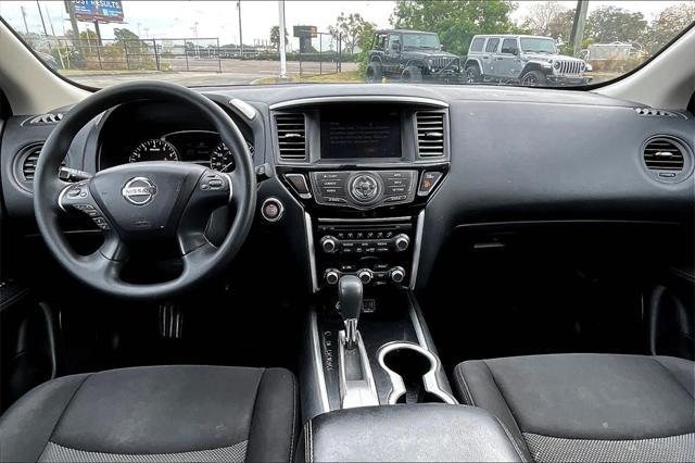used 2020 Nissan Pathfinder car, priced at $12,896
