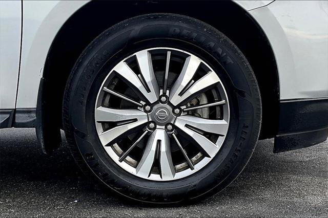 used 2020 Nissan Pathfinder car, priced at $12,896