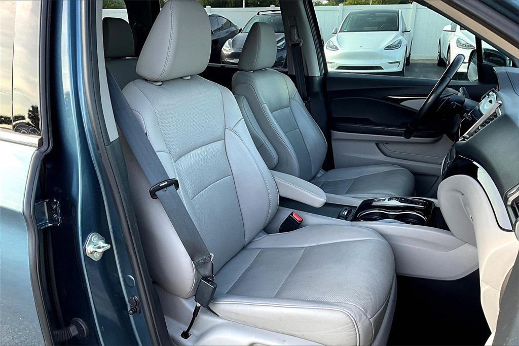 used 2020 Honda Pilot car, priced at $23,495