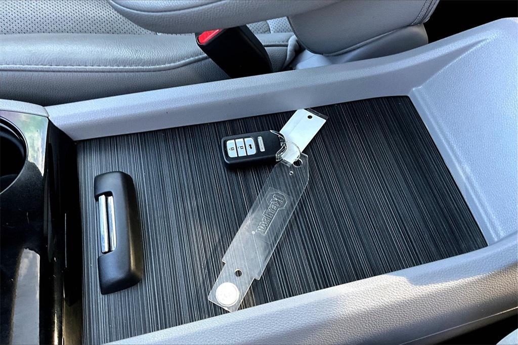 used 2020 Honda Pilot car, priced at $23,495