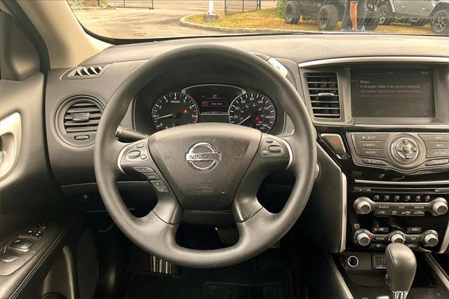 used 2020 Nissan Pathfinder car, priced at $13,432