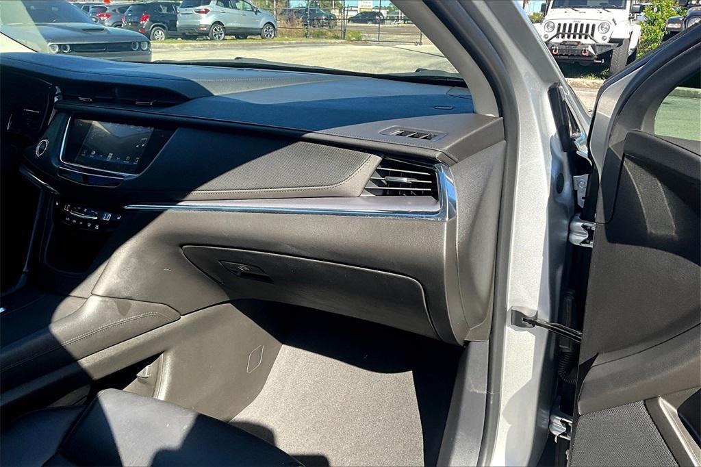 used 2019 Cadillac XT5 car, priced at $19,972