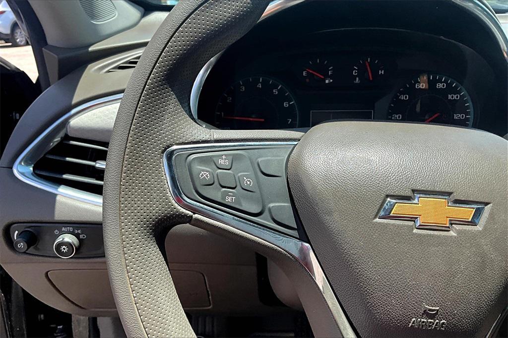 used 2020 Chevrolet Malibu car, priced at $13,074