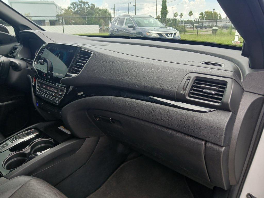 used 2022 Honda Pilot car, priced at $32,669