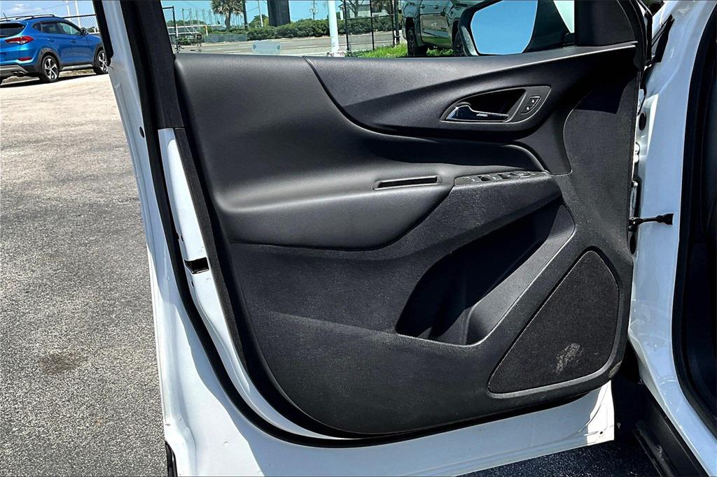 used 2023 Chevrolet Equinox car, priced at $18,933
