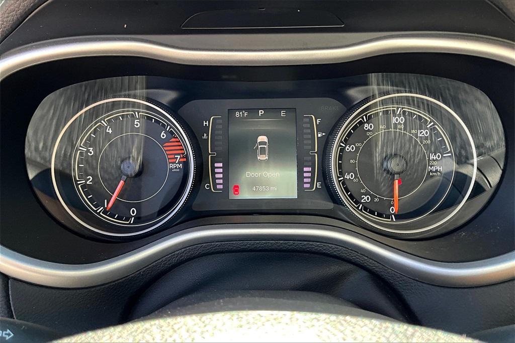 used 2016 Jeep Cherokee car, priced at $11,170
