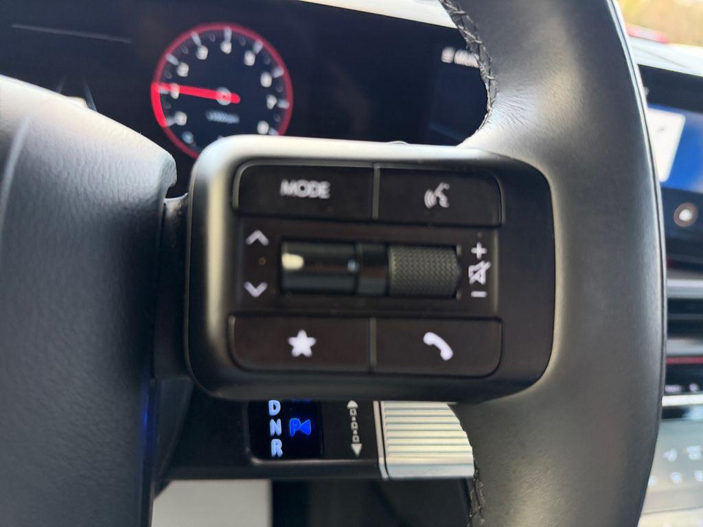 used 2024 Hyundai Santa Fe car, priced at $36,931