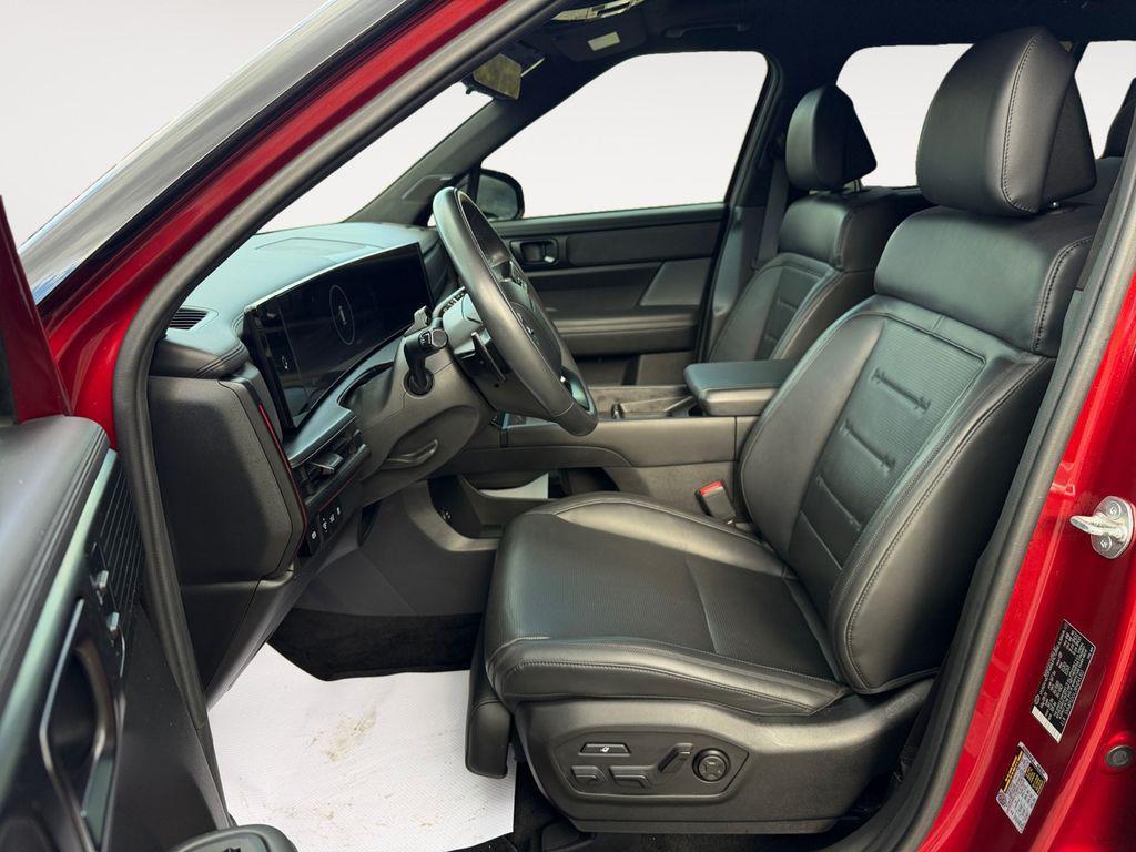 used 2024 Hyundai Santa Fe car, priced at $36,931