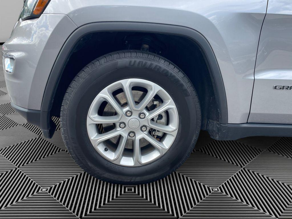 used 2021 Jeep Grand Cherokee car, priced at $22,190