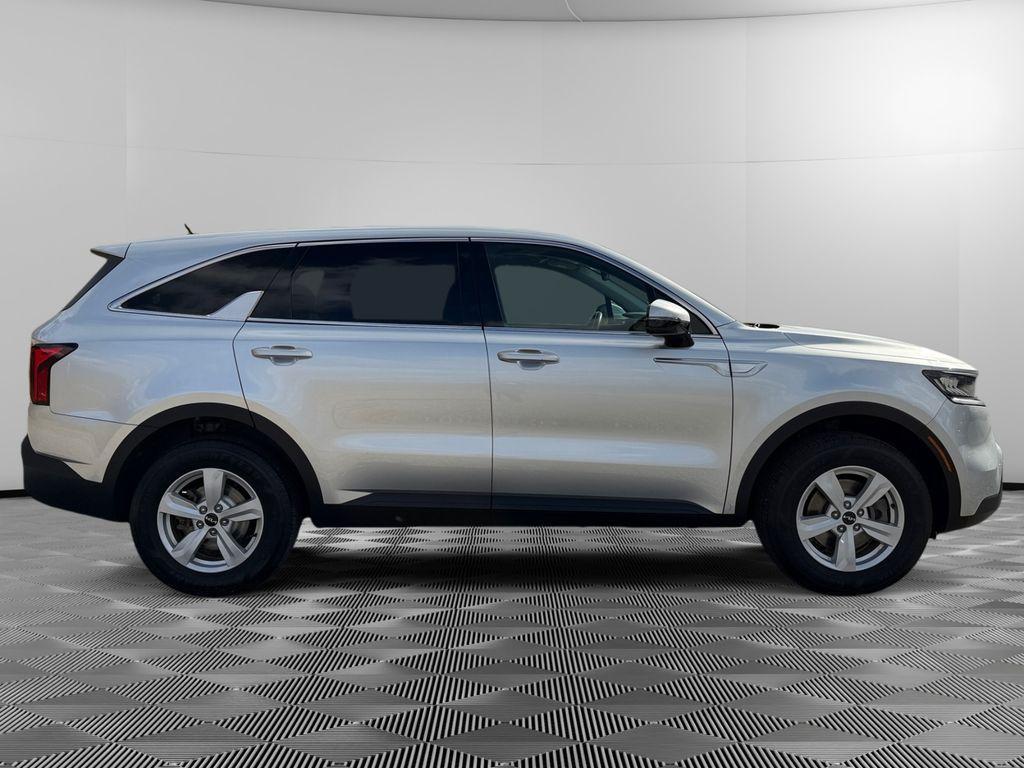 used 2022 Kia Sorento car, priced at $19,700