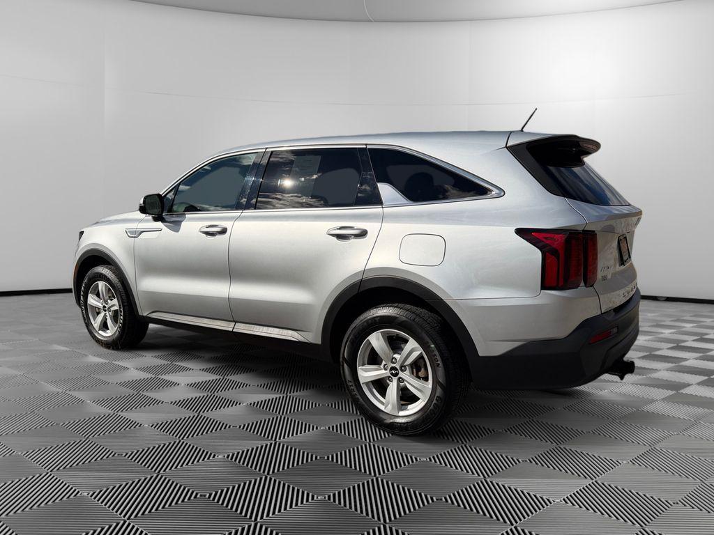 used 2022 Kia Sorento car, priced at $19,700