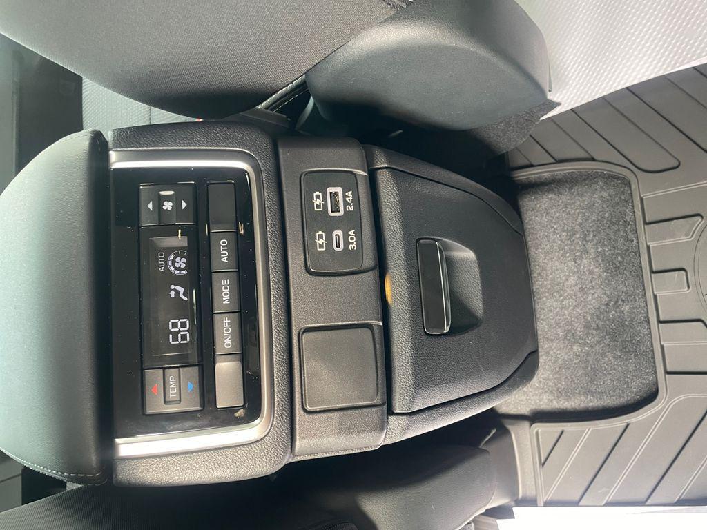 new 2025 Subaru Ascent car, priced at $38,829