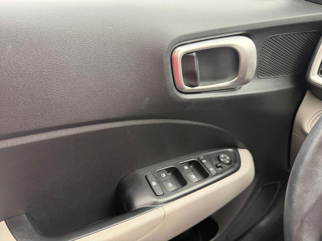 used 2022 Hyundai Venue car, priced at $17,491