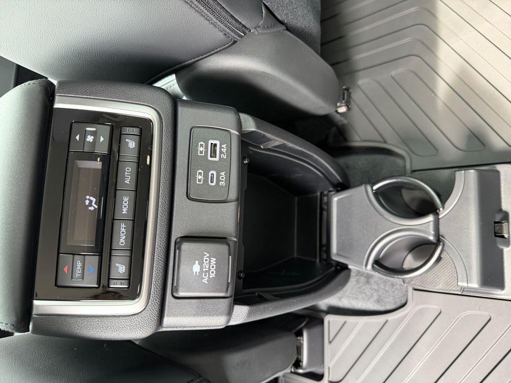new 2025 Subaru Ascent car, priced at $49,805
