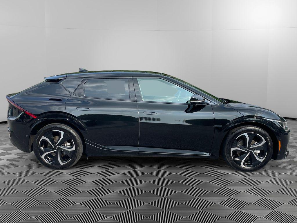used 2022 Kia EV6 car, priced at $25,100