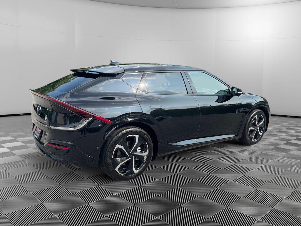 used 2022 Kia EV6 car, priced at $25,100