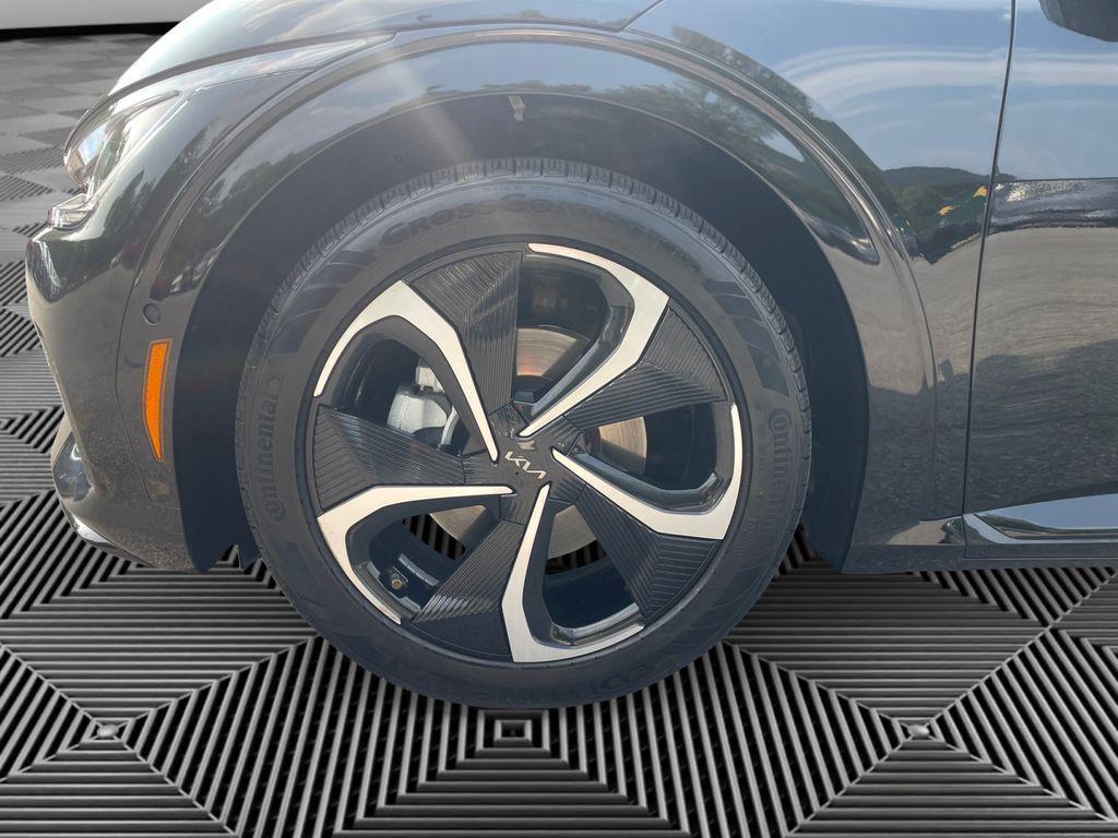 used 2022 Kia EV6 car, priced at $25,100