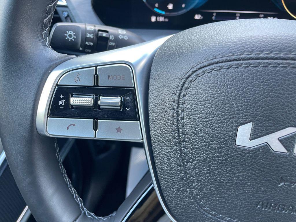 used 2024 Kia Telluride car, priced at $42,484