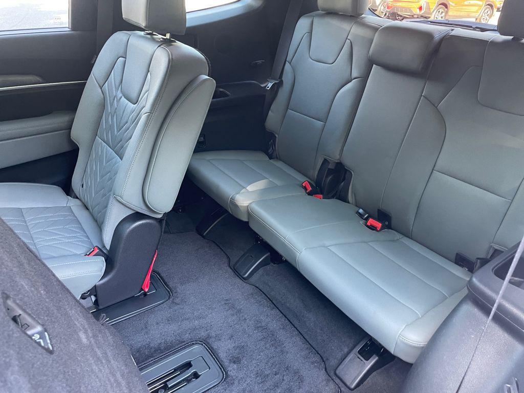 used 2024 Kia Telluride car, priced at $42,484