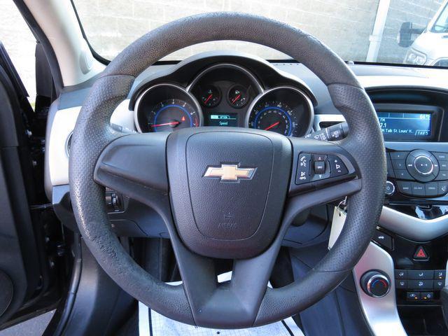 used 2015 Chevrolet Cruze car, priced at $8,800