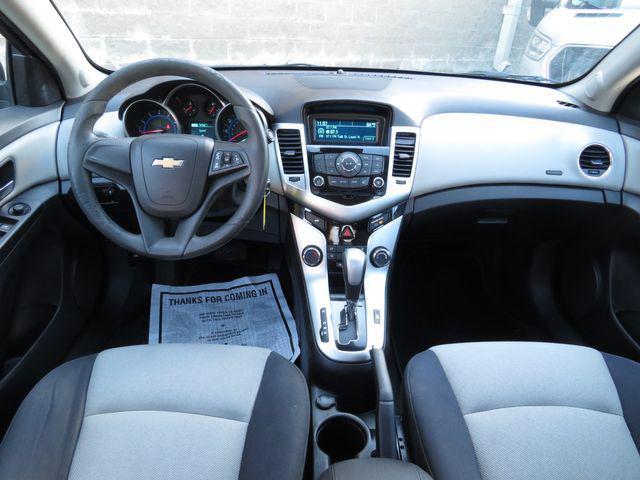used 2015 Chevrolet Cruze car, priced at $8,800