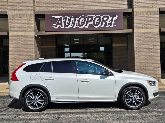 used 2018 Volvo V60 Cross Country car, priced at $16,961