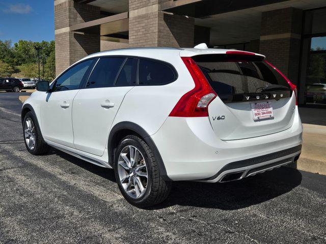 used 2018 Volvo V60 Cross Country car, priced at $16,961