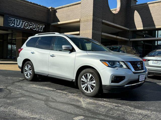 used 2020 Nissan Pathfinder car, priced at $17,250