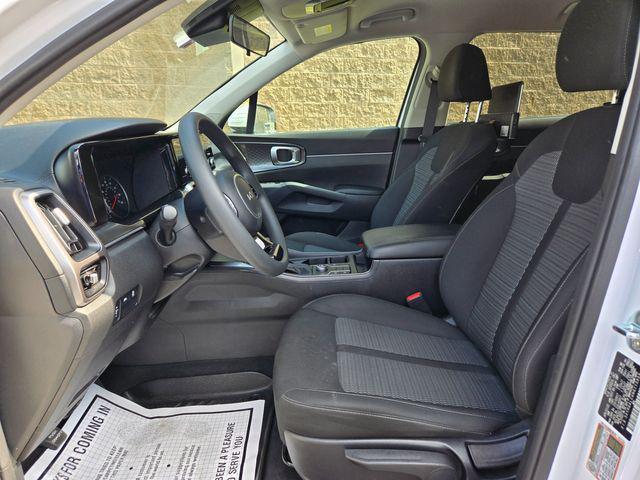 used 2022 Kia Sorento car, priced at $22,920