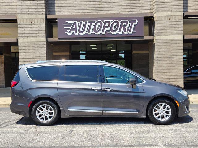 used 2020 Chrysler Pacifica car, priced at $16,920