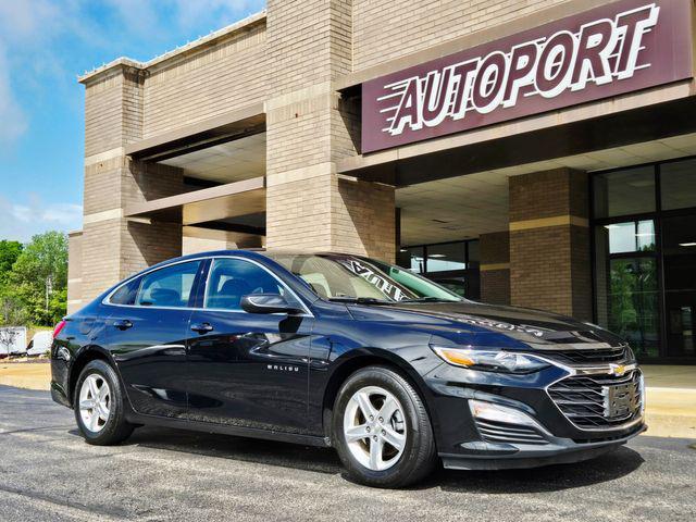 used 2021 Chevrolet Malibu car, priced at $17,723