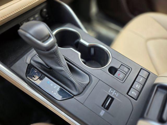 used 2022 Toyota Highlander Hybrid car, priced at $42,820