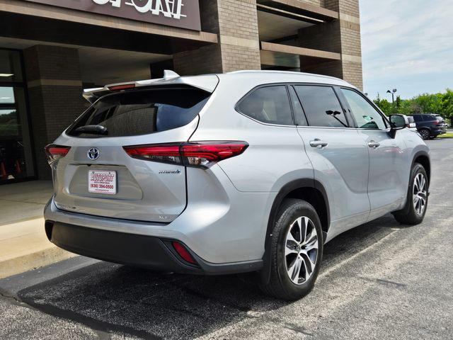 used 2022 Toyota Highlander Hybrid car, priced at $42,820