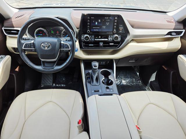 used 2022 Toyota Highlander Hybrid car, priced at $42,820