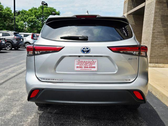 used 2022 Toyota Highlander Hybrid car, priced at $42,820
