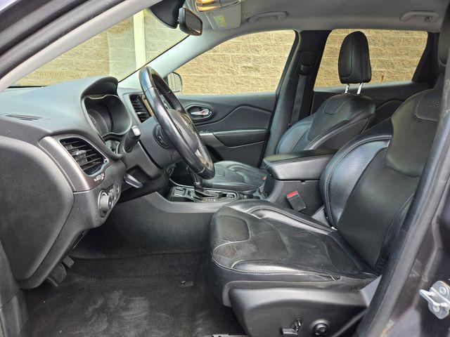 used 2019 Jeep Cherokee car, priced at $18,920