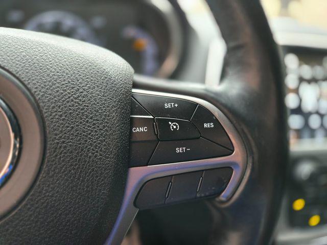 used 2018 Jeep Grand Cherokee car, priced at $17,820