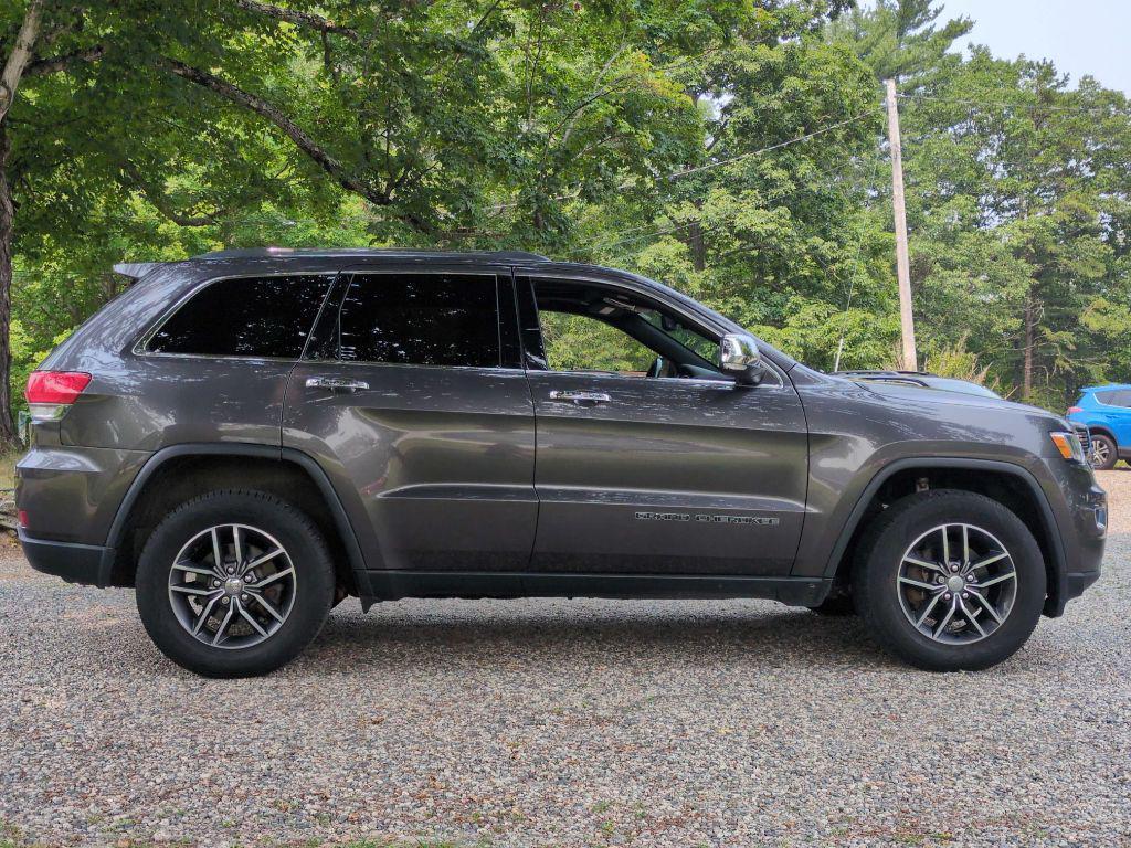 used 2018 Jeep Grand Cherokee car, priced at $19,975