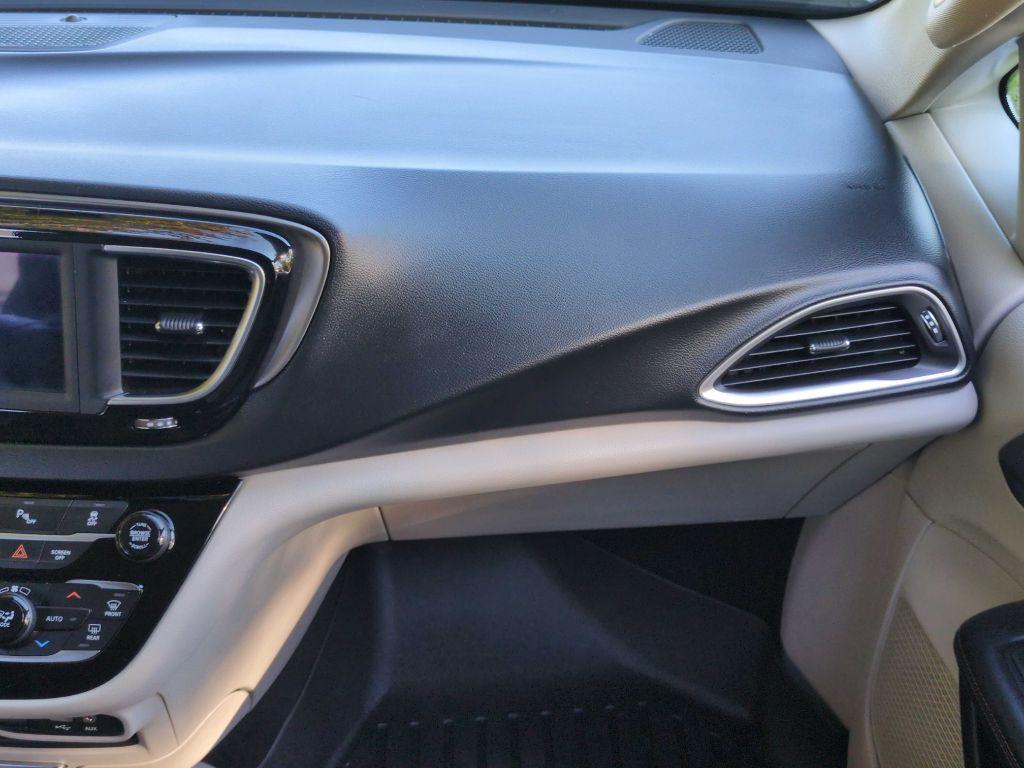 used 2020 Chrysler Pacifica car, priced at $19,975