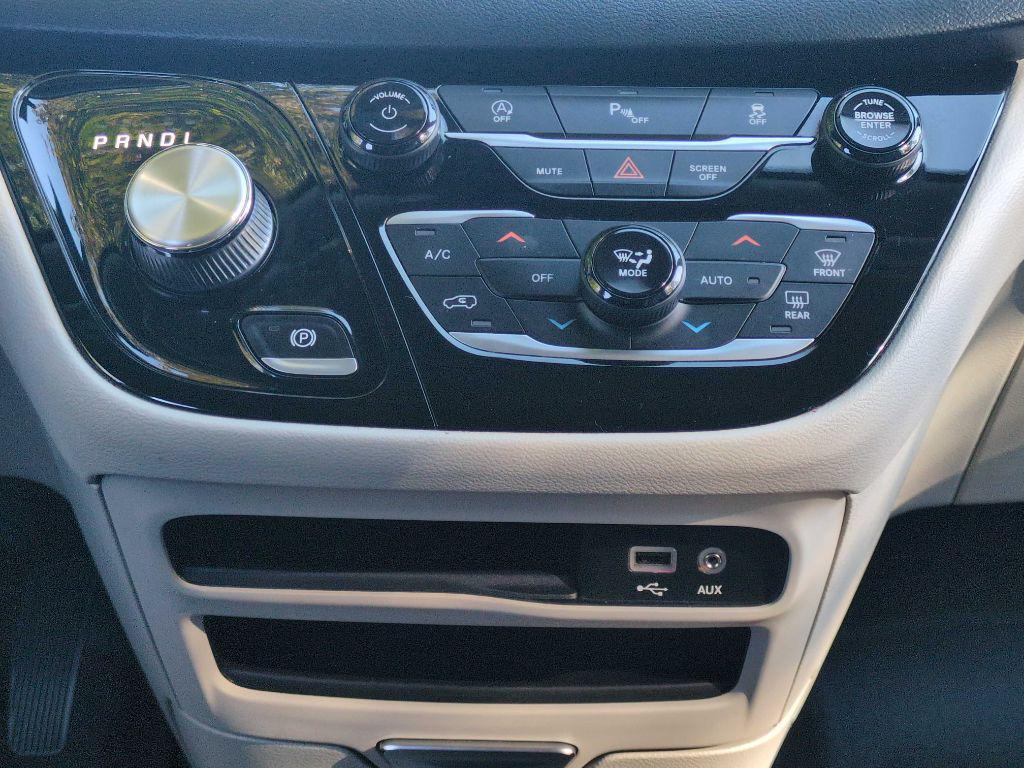 used 2020 Chrysler Pacifica car, priced at $19,975