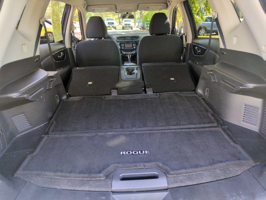 used 2017 Nissan Rogue car, priced at $15,775