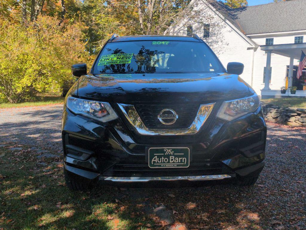 used 2017 Nissan Rogue car, priced at $15,775