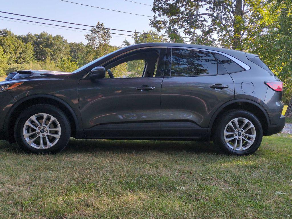 used 2020 Ford Escape car, priced at $16,475