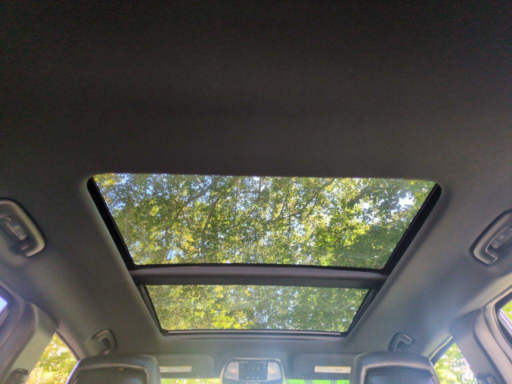 used 2015 Jeep Grand Cherokee car, priced at $14,475