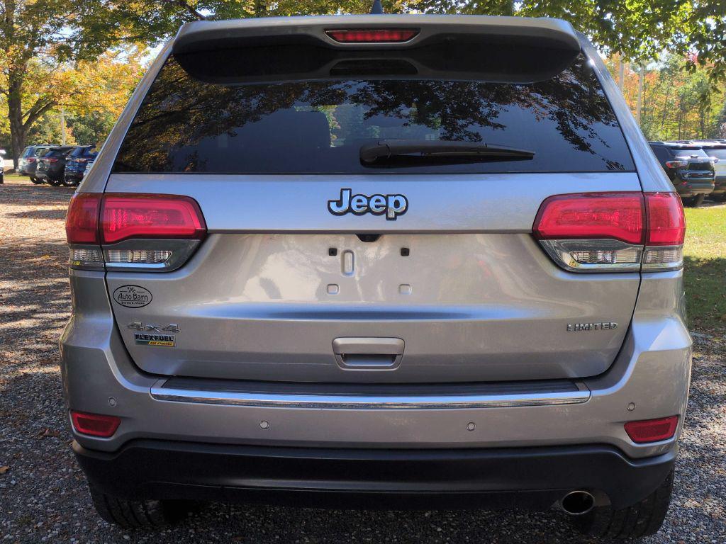 used 2015 Jeep Grand Cherokee car, priced at $14,475