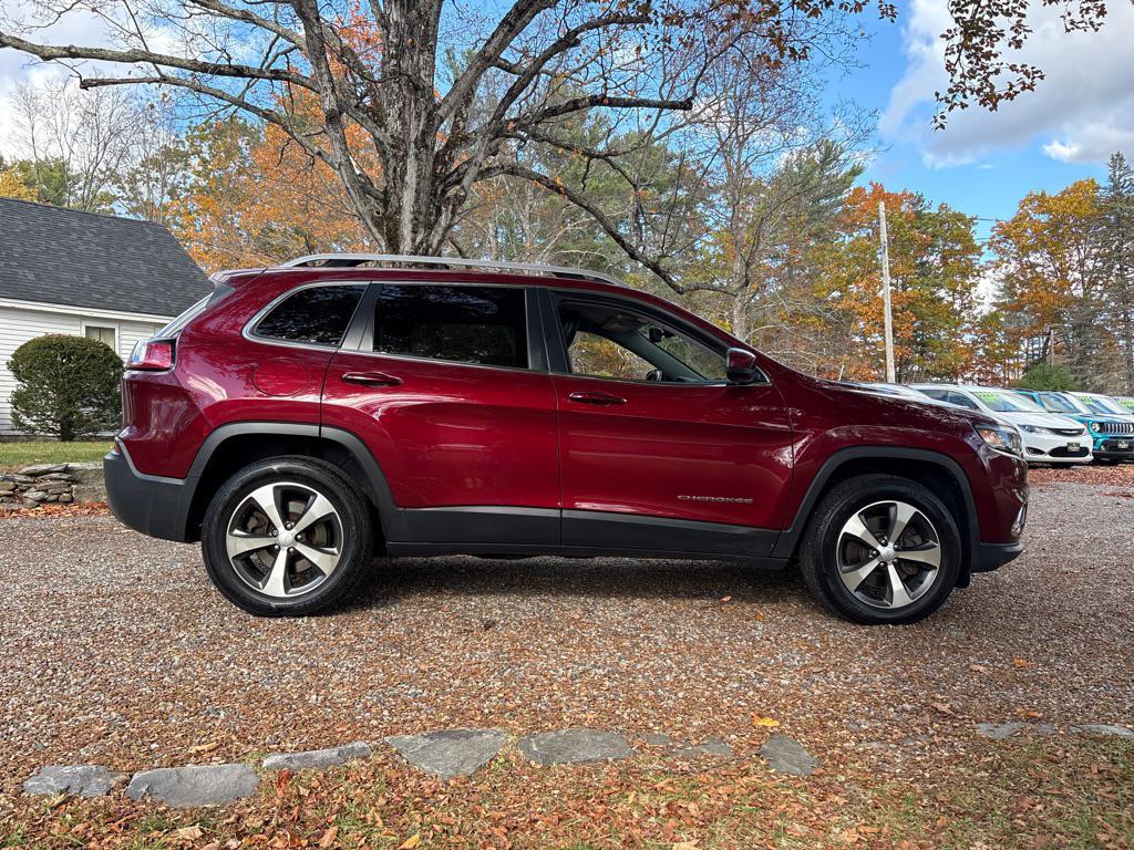 used 2020 Jeep Cherokee car, priced at $18,975