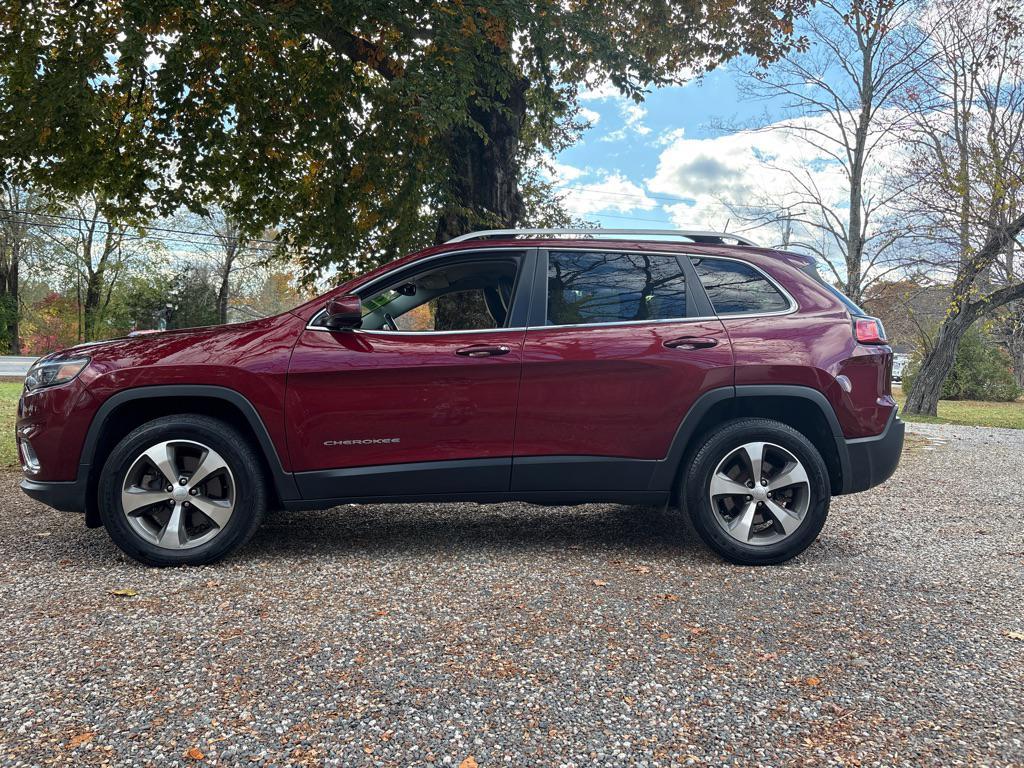 used 2020 Jeep Cherokee car, priced at $18,975