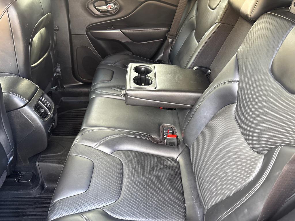 used 2020 Jeep Cherokee car, priced at $18,975