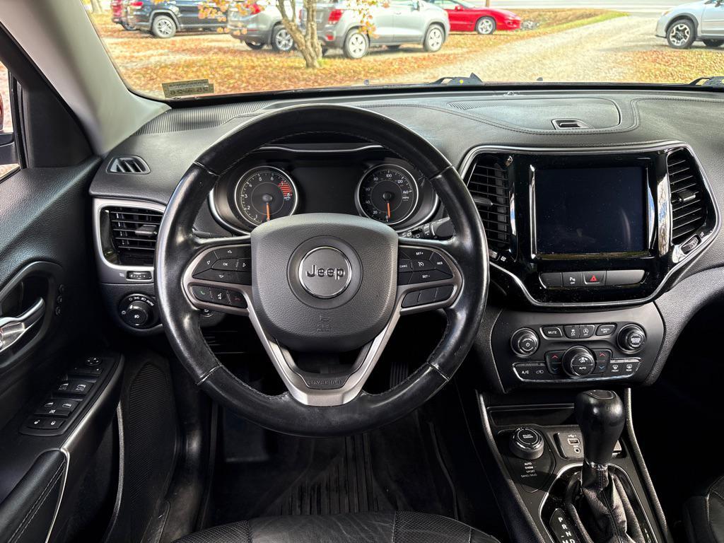 used 2020 Jeep Cherokee car, priced at $18,975